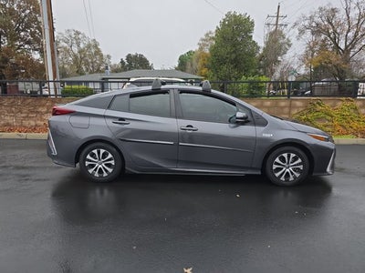 2022 Toyota Prius Prime XLE