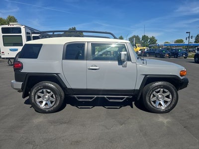 2014 Toyota FJ Cruiser 4WD 4dr Auto (Natl)
