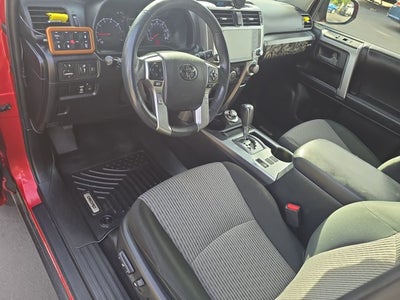 2022 Toyota 4Runner SR5