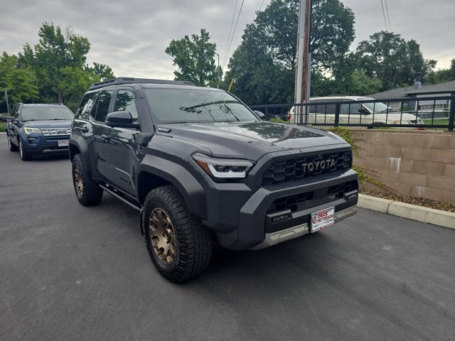 2025 Toyota 4Runner Hybrid Trailhunter