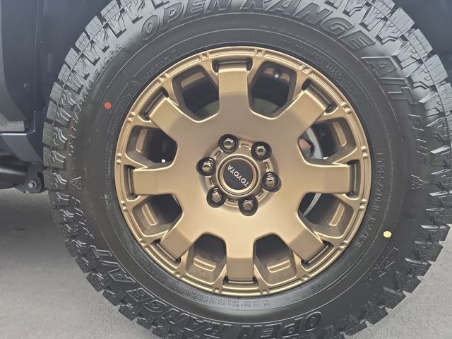 2025 Toyota 4Runner Hybrid Trailhunter