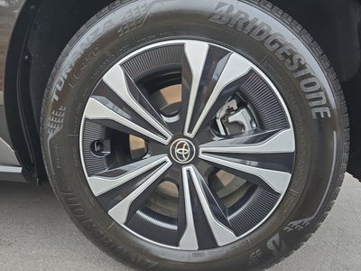 2025 Toyota bZ4X XLE