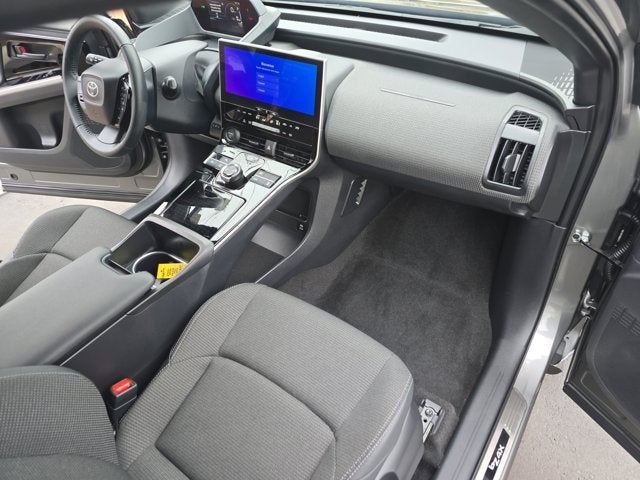 2025 Toyota bZ4X XLE