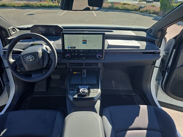 2026 Toyota C-HR XSE