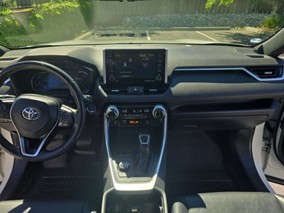 2021 Toyota RAV4 Hybrid XSE