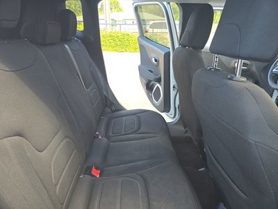 2018 Jeep Renegade Latitude FWD