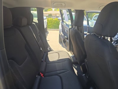 2021 Jeep Renegade Jeepster 4x4